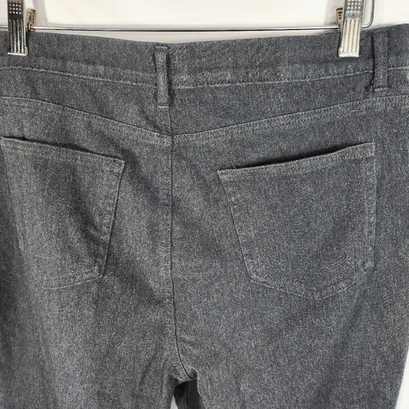 Time and Tru Grey Leggings with Back Pockets Plus Size XXL (20) - Picture 5 of 10